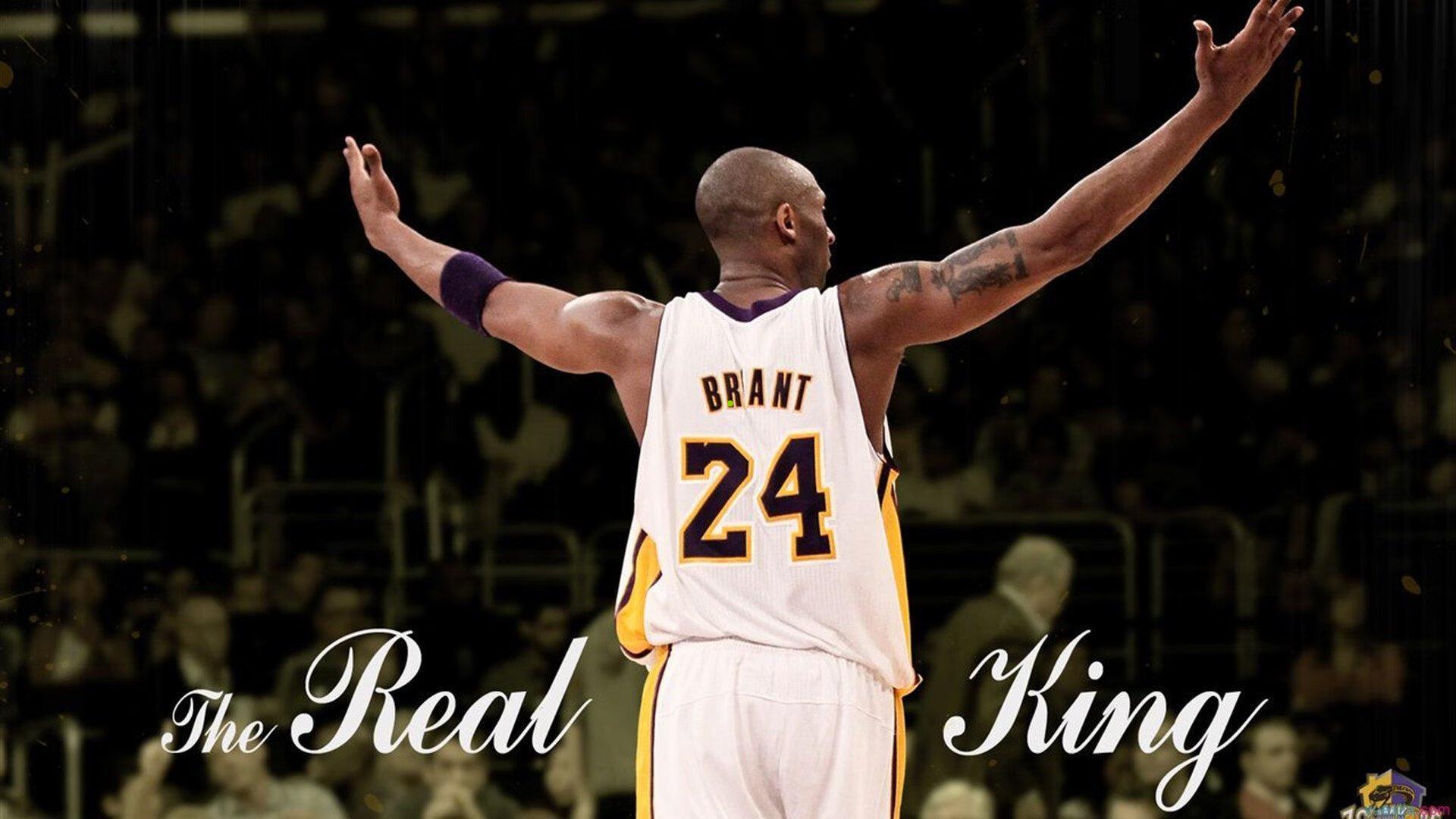 帕利尼亚强硬回击卡拉格，既然能批评C罗，自然也能批评我